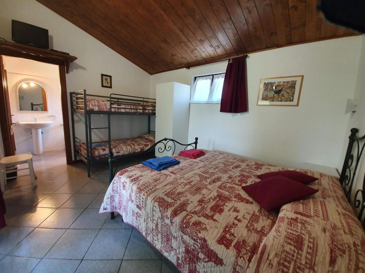 Agriturismo Il Burlino Apartments Lerma Eksteriør bilde